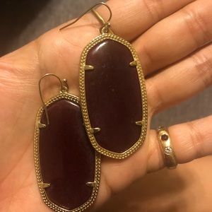 MAROON KENDRA SCOTT EARRINGS (large)
